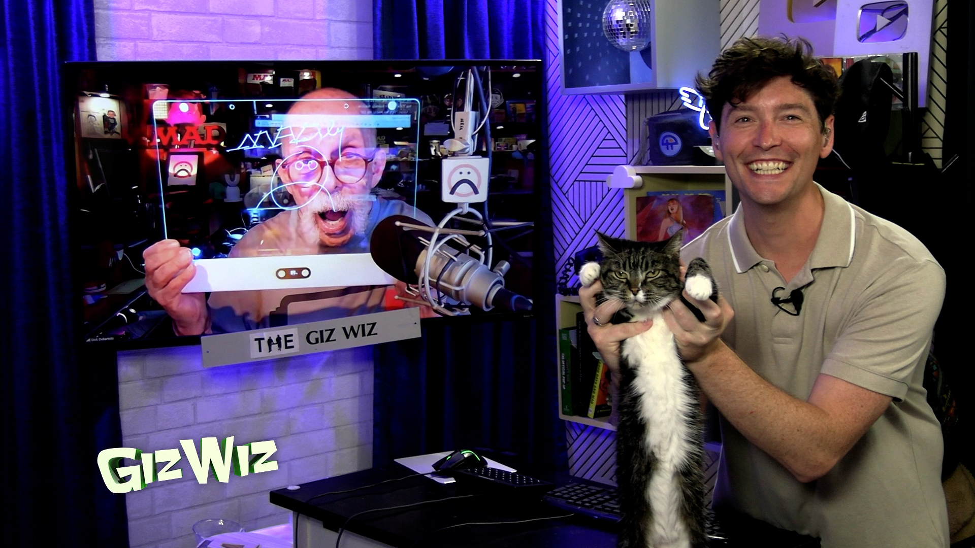 The Giz Wiz - Episode #2088: Completely Unhinged